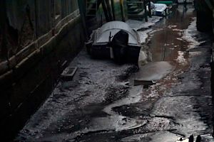 Neerslagtekort in Noord-Italië, kanalen Venetië vallen droog