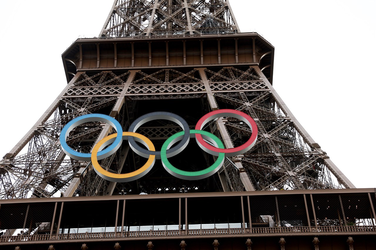 De eifeltoren tijdens de Olympische Spelen. Foto: ANP/EPA/ALI HAIDER
