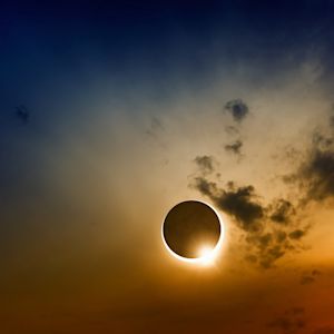 Zonsverduistering: zo ontstaat het