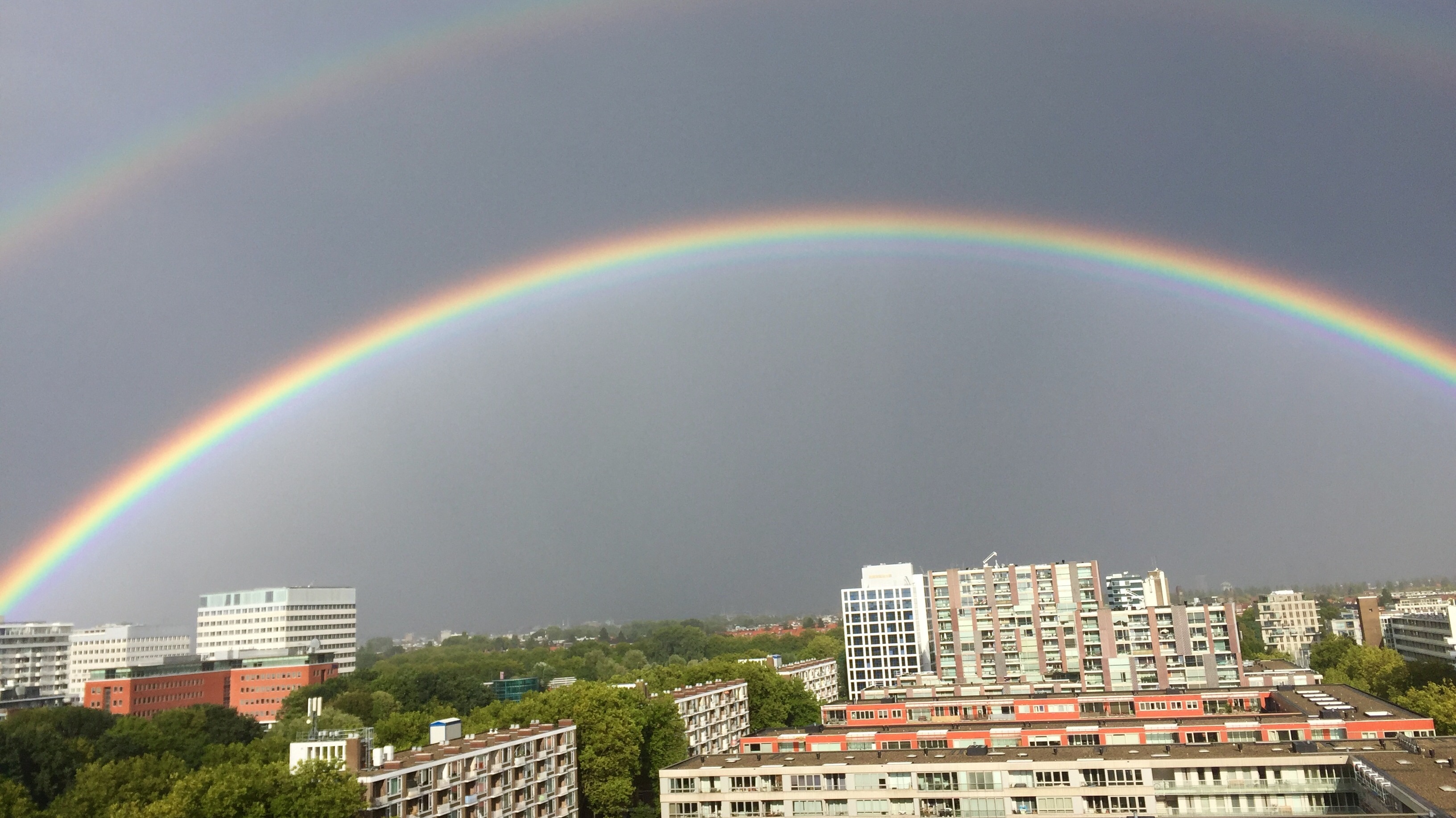 Regenboog in Amsterdam. Foto: Jacolien Kooman