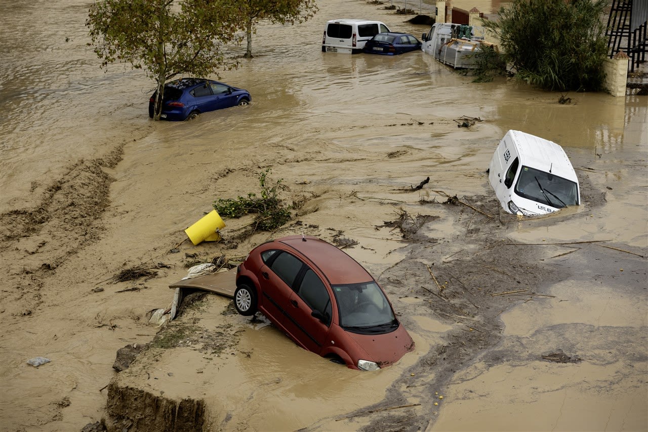 Noodweer in Spanje. Foto: ANP / EPA / JORGE ZAPATA