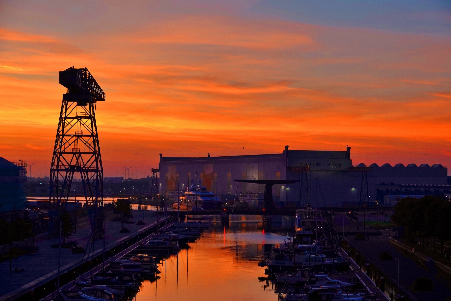 Zonopkomst in Vlissingen. Foto: Anneke van den Dries