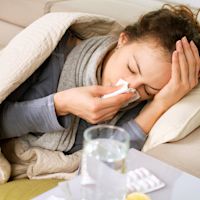 Slapen met een verkoudheid? Deze 8 tips helpen je!