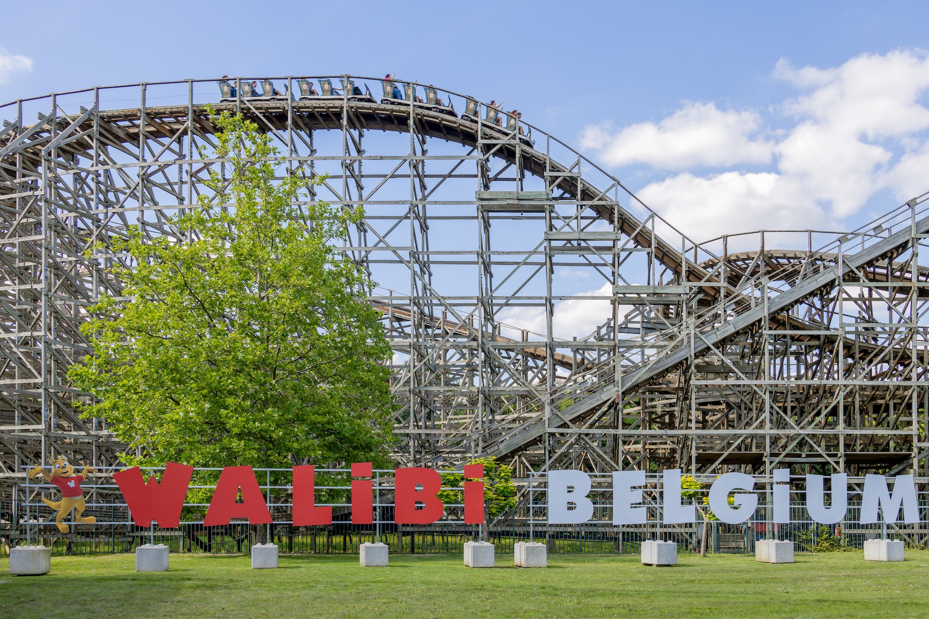 Dit is wanneer het te heet is voor een pretpark