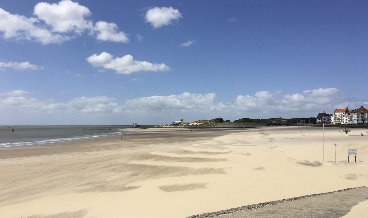 Zeewind. Daar gaat je dagje strand!