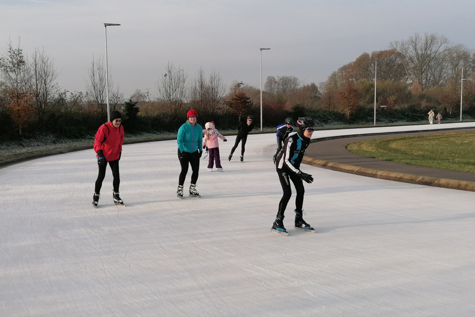 Het wordt kouder, kunnen we schaatsen op natuurijs?