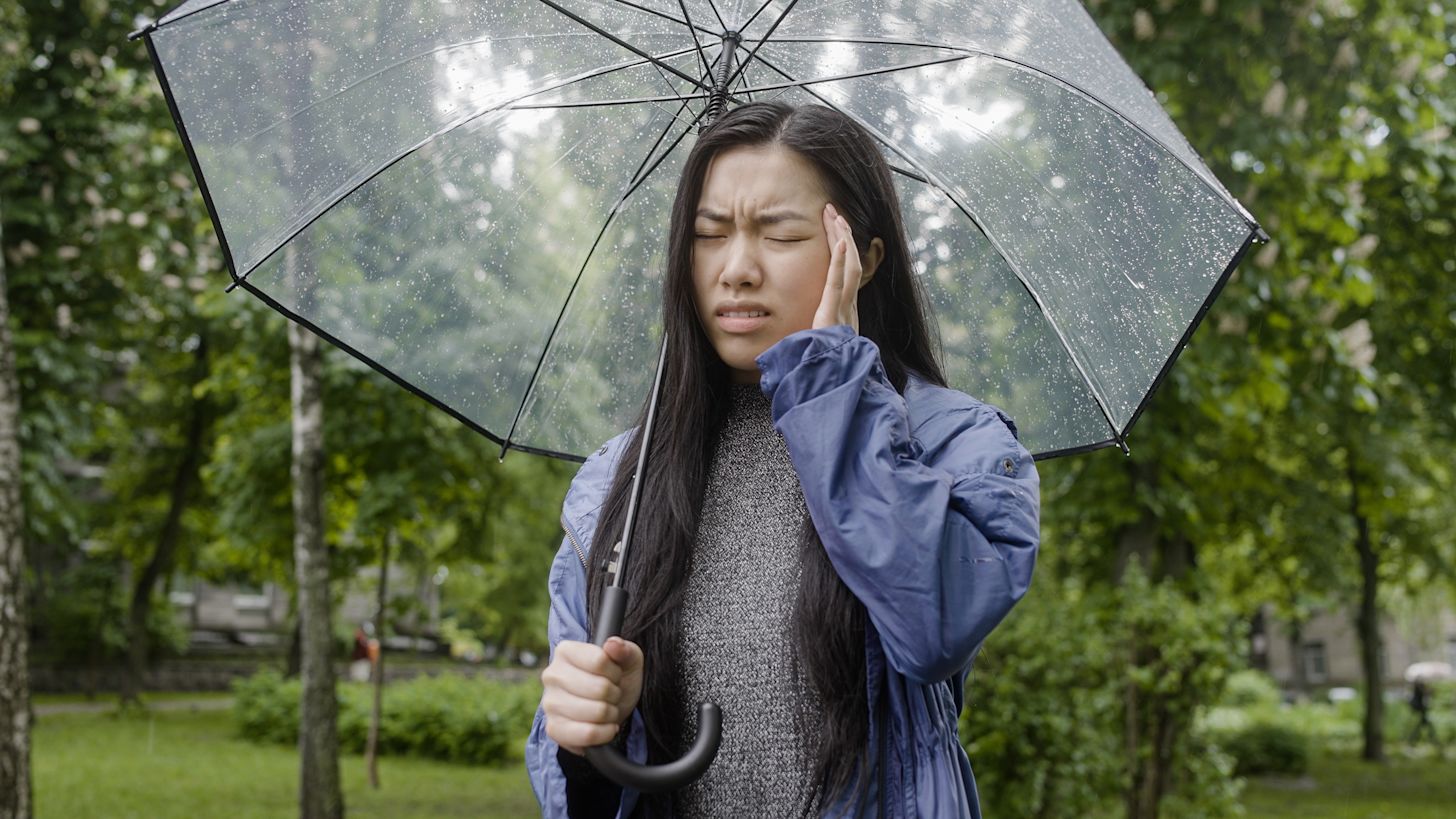 Bepaalde weersomstandigheden kunnen migraineklachten uitlokken. Foto: Adobe Stock / Synthex