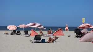 Maandverwachting: na koeler intermezzo weer heet?