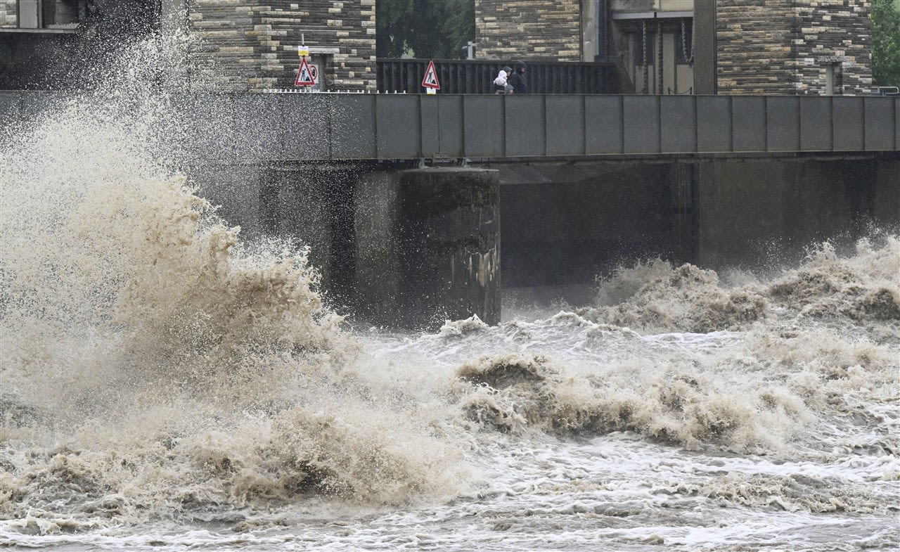 Grote watermassa bij de Neckar in de buurt van Ludwigsburg. Foto: ANP / AFP / Thomas Kienzle