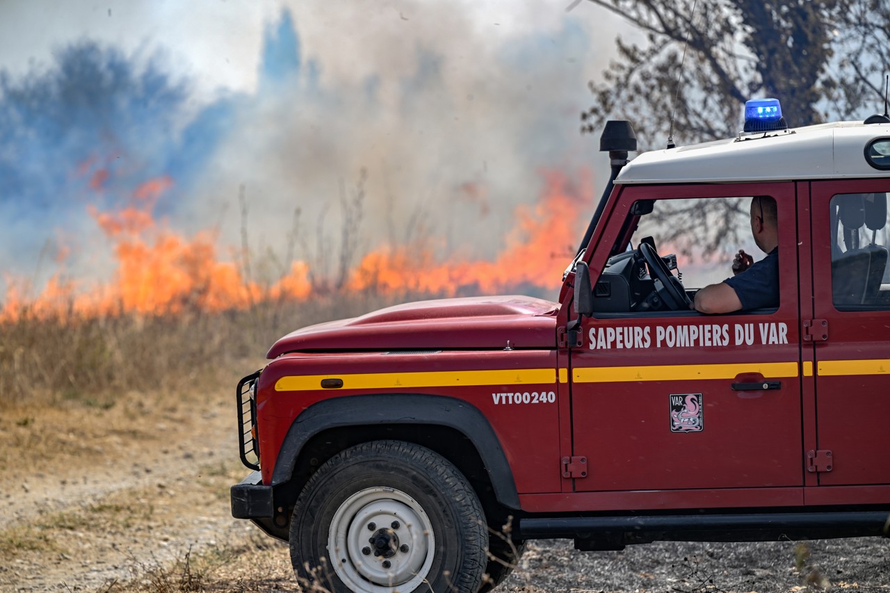 Natuurbrand tijdens hittegolf bij Bordeaux