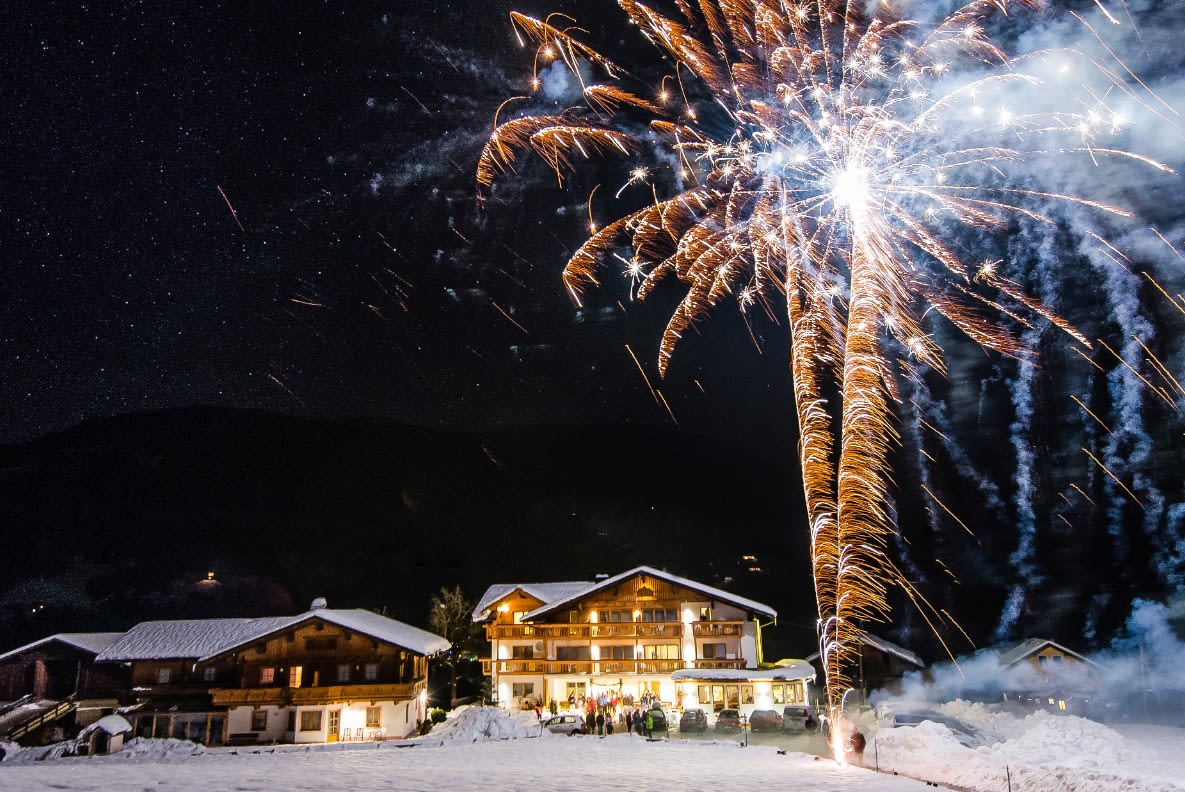 Rustige jaarwisseling op komst in de Alpen. Foto: Adobe Stock / MichaelStabentheiner