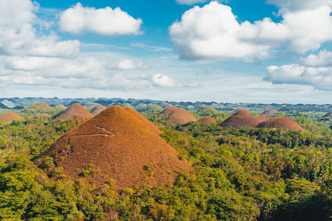 Chocolate Hills. Foto: Adobe Stock / valeragf.