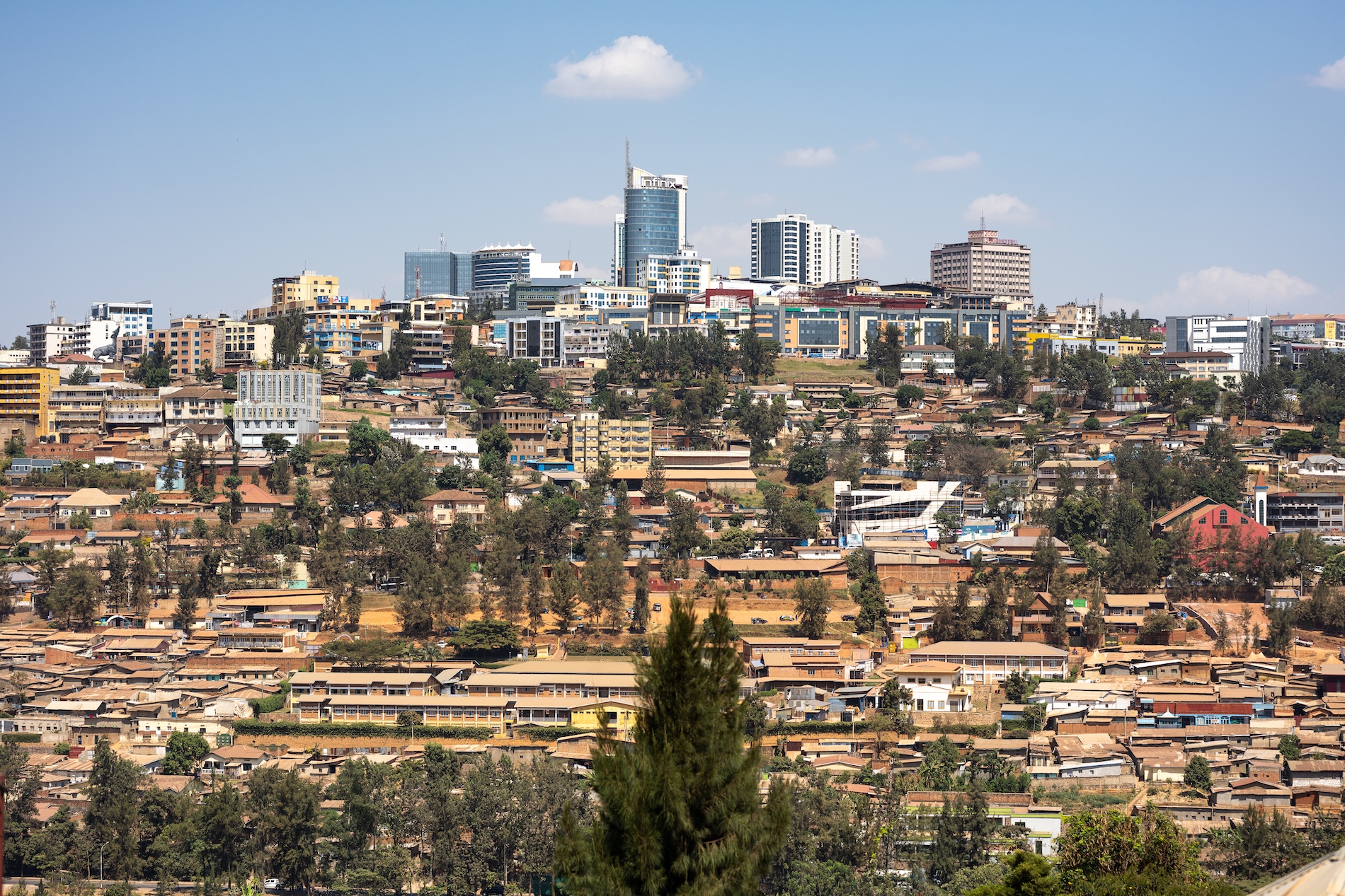 Skyline Kigali, Foto: Adobe Stock / Christian