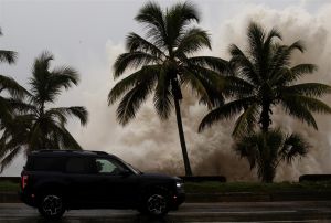 Orkaan Beryl vrijdag verwacht in Mexico, na ravage in Jamaica