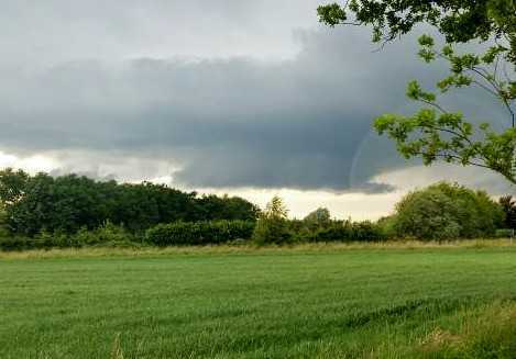 Bui met een wallcloud (Jesse Meijering)