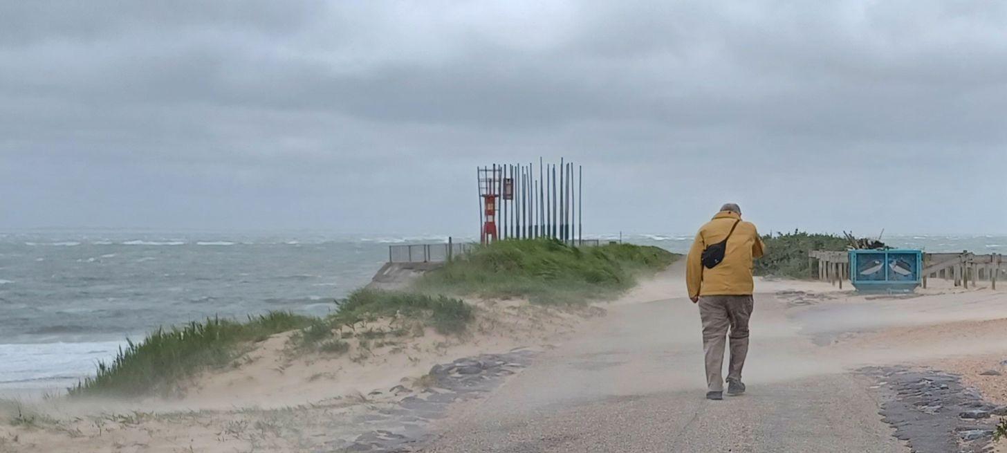 In Vlissingen ging het vandaag flink tekeer en gold code geel voor zware windstoten. Foto: Anne-Marie van Iersel.