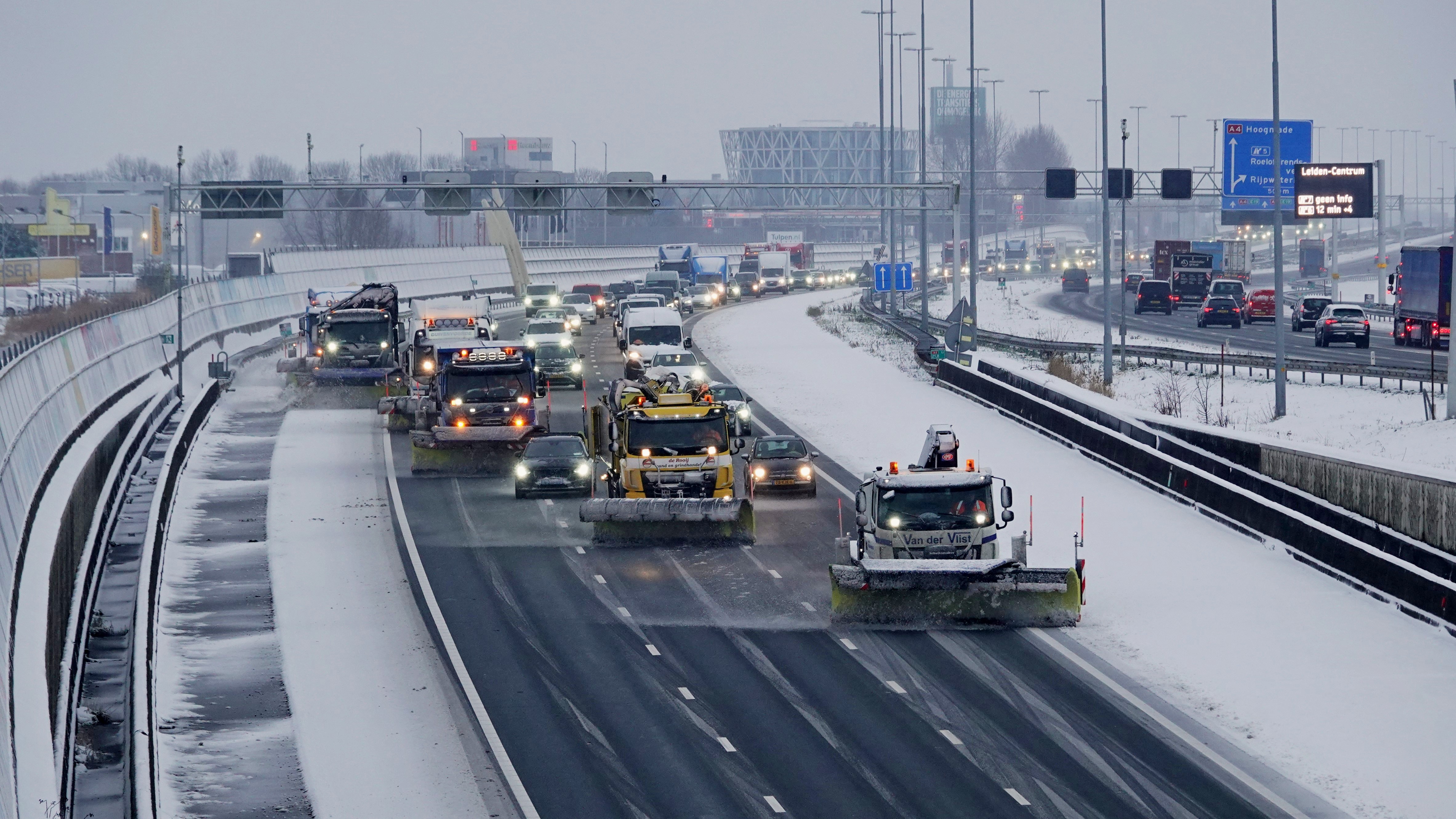 Vanaf donderdagavond gladheid door regen en regionaal opnieuw veel sneeuw