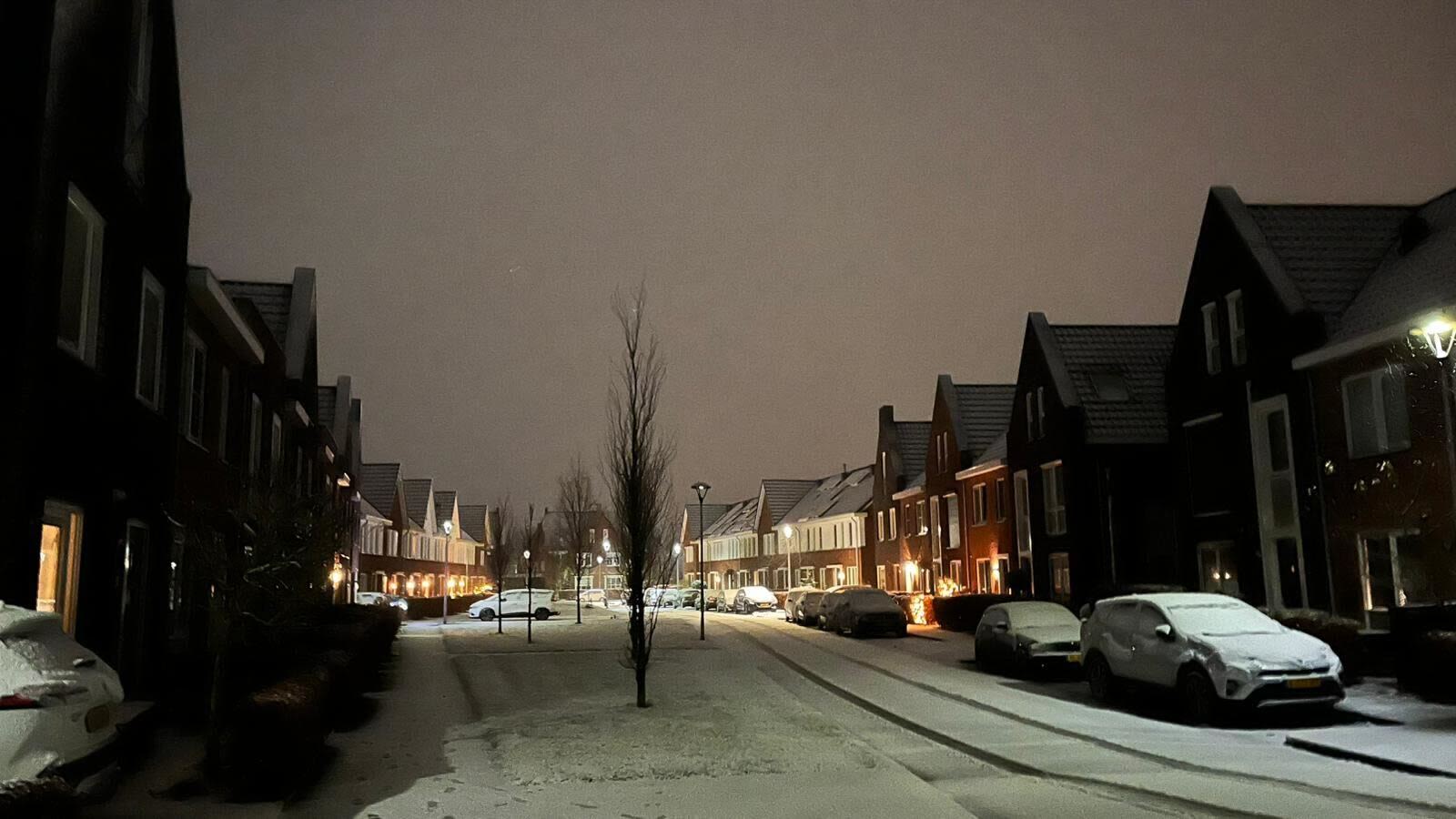 Witte straten in Woudenberg. Foto: Jaco van Wezel