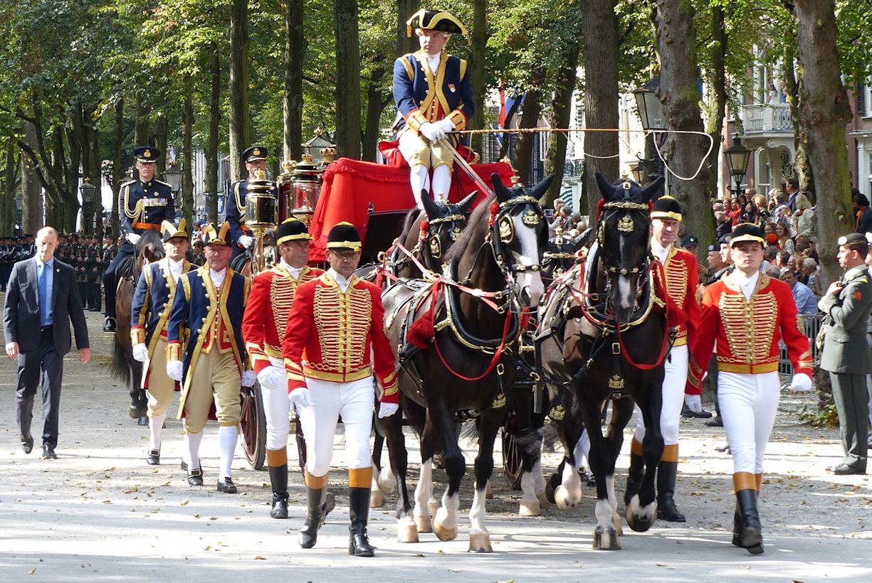 Rijtoer door Den Haag op Prinsjesdag, foto: Gieny Westra