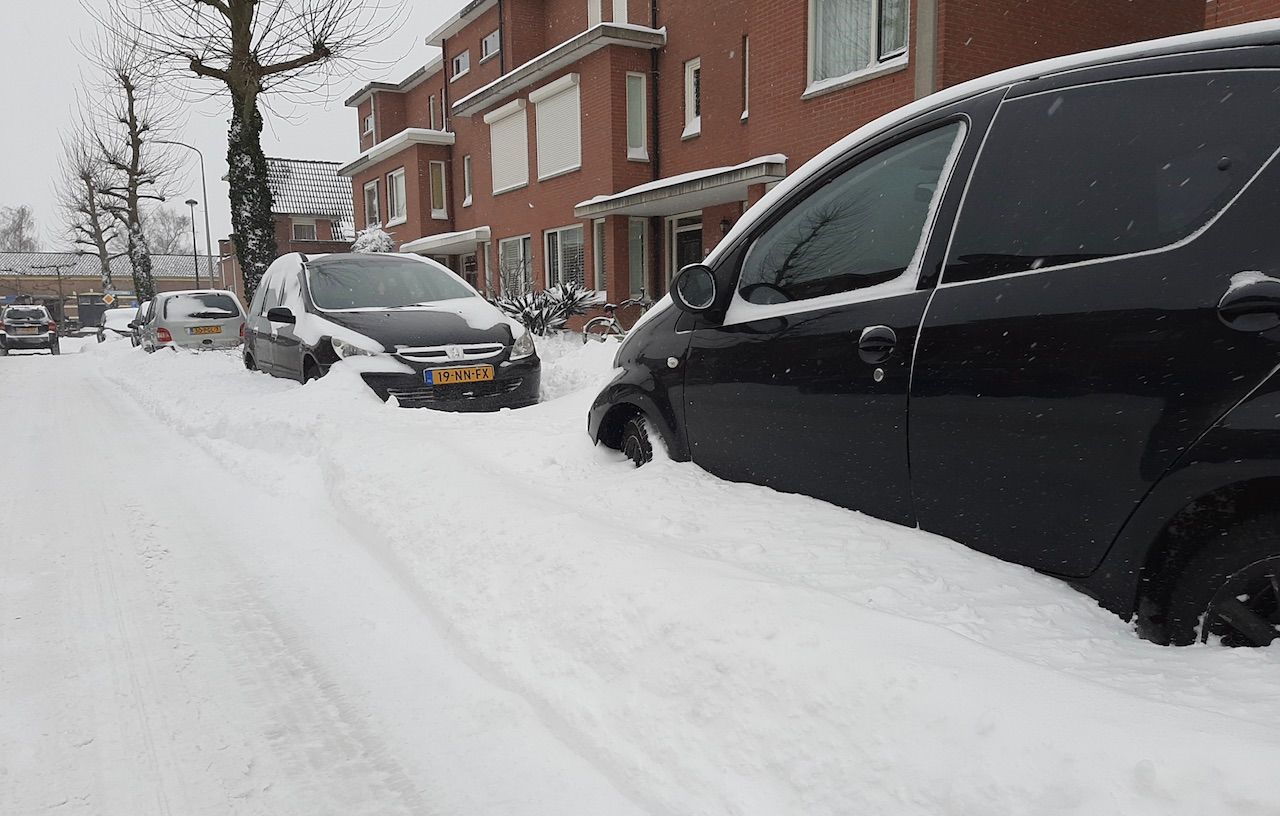 66c3fd82-sneeuw-jeffrey-kruijswijk-haaksbergen