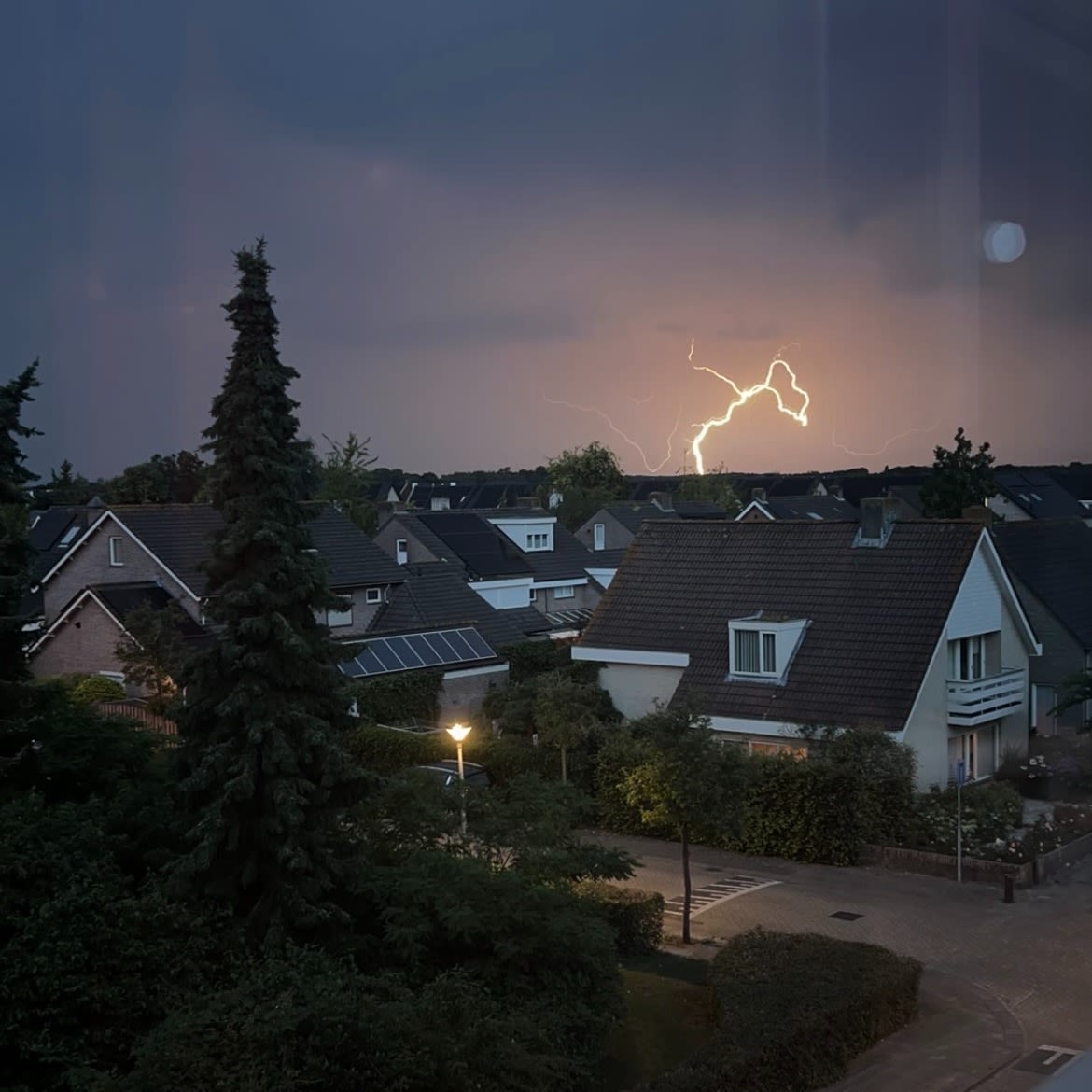 Stevige ontlading. Foto: Demi Van Den Hout