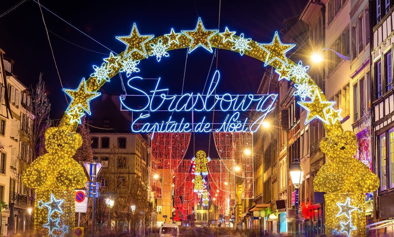 Kerstmarkt in Straatsburg. Foto: Adobe Stock / Leonid Andronov
