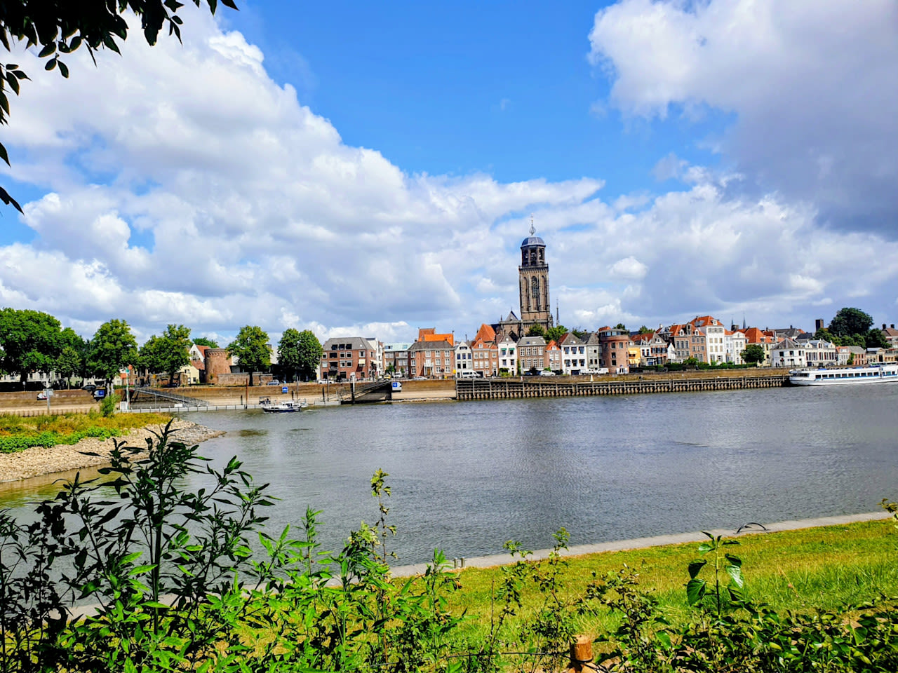 Zon en stapelwolken. Foto: Marianne Steenbergen