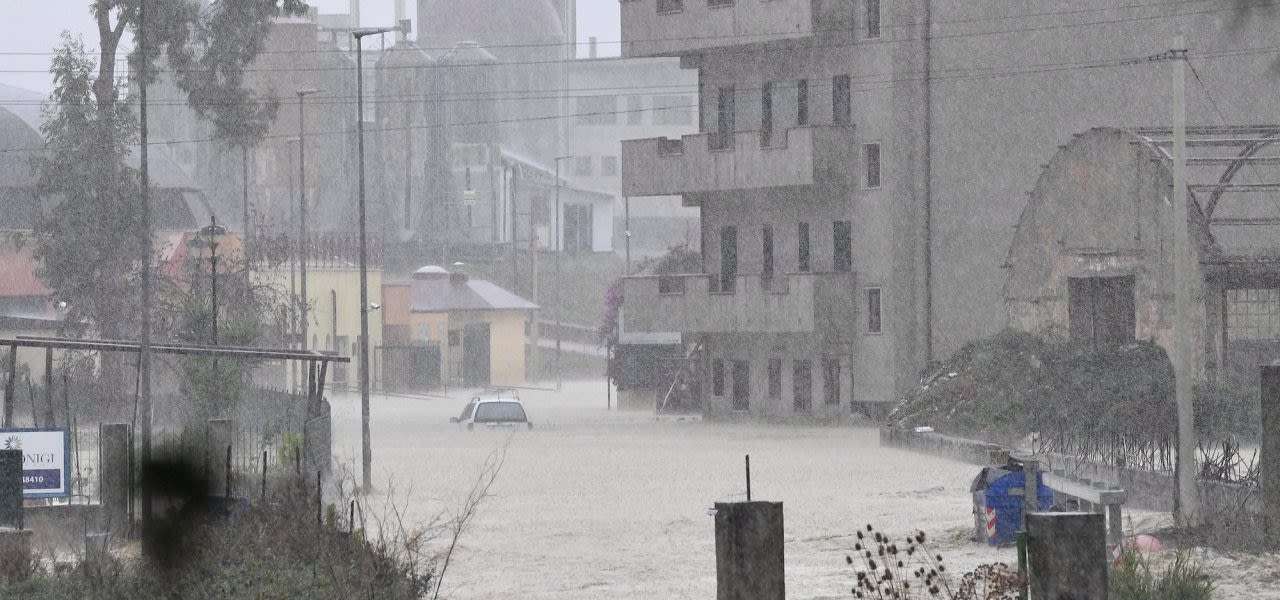 d23621f0-anp-epa-carmelo-imbesi-noodweer-zuid-italie-honderden-reddingsacties-verkleind-1280x600