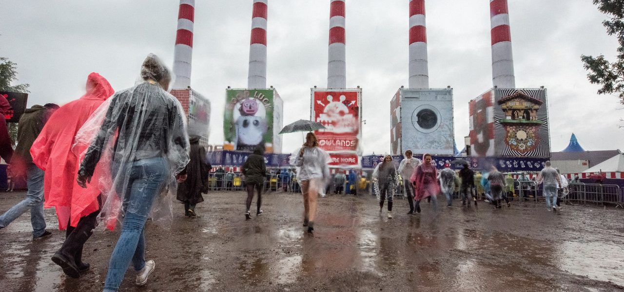 Laat je niet leiden door weerhype Lowlands