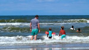 Weekendweer: zomers met zonneschijn, maar ook buien