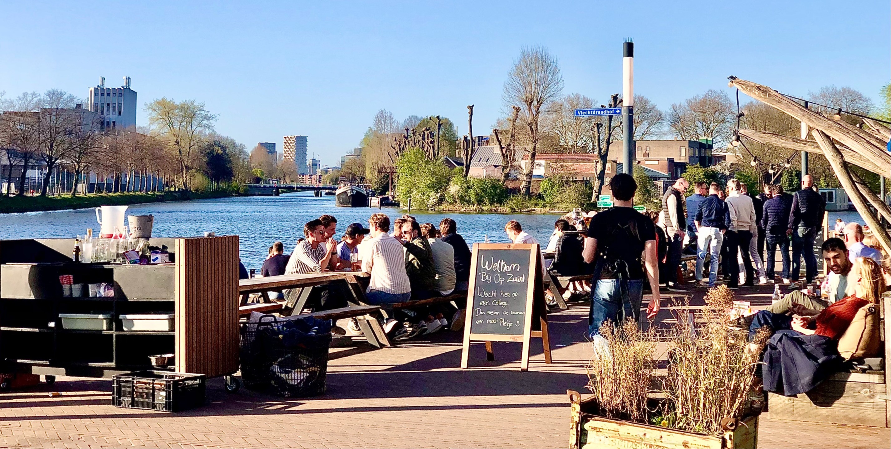 Het was dit weekend heerlijk terrasweer. Foto: Erna Verheuvel