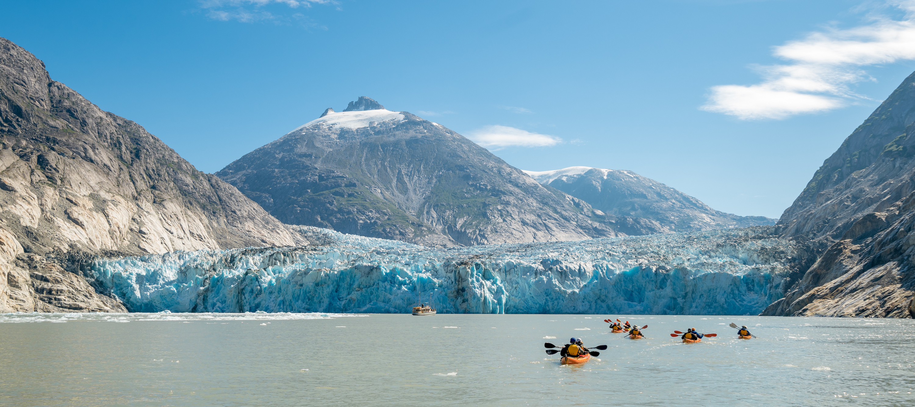 Gletsjers worden steeds kleiner door de opwarming van het klimaat. Hoofdfoto: AdobeStock / Nickolas.