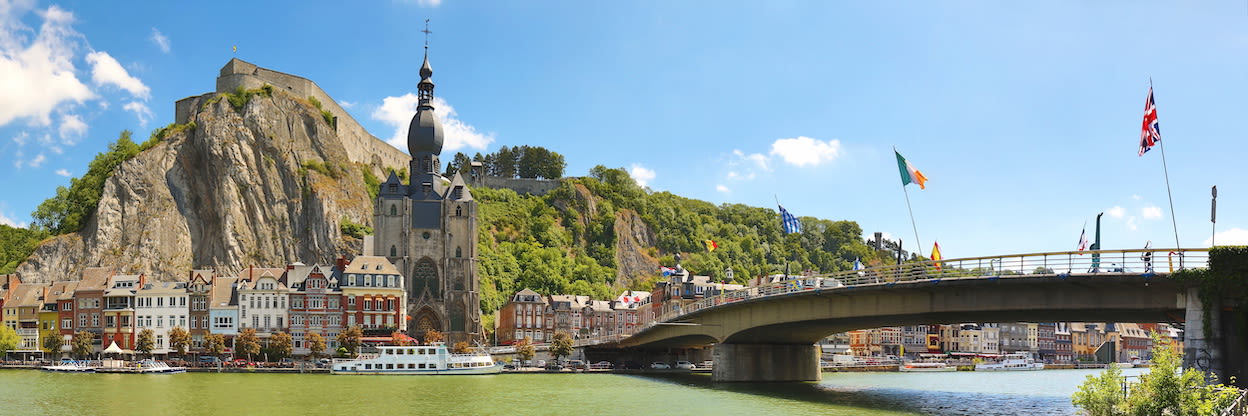 Zomerse omstandigheden in Dinant, foto: AdobeStock / cityfoto24