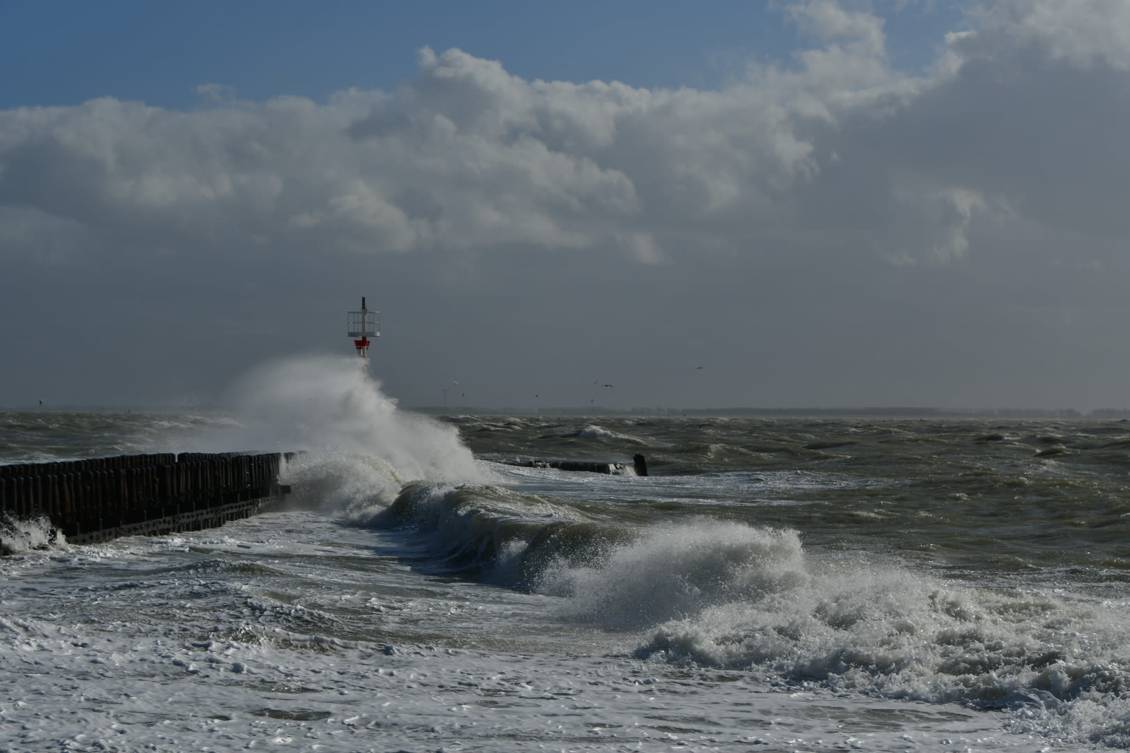 Storm op zee. Foto:  Anne-Marie Elve.