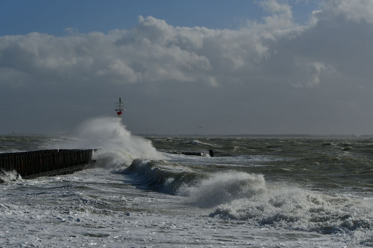 Storm op zee. Foto: Anne-Marie Elve.
