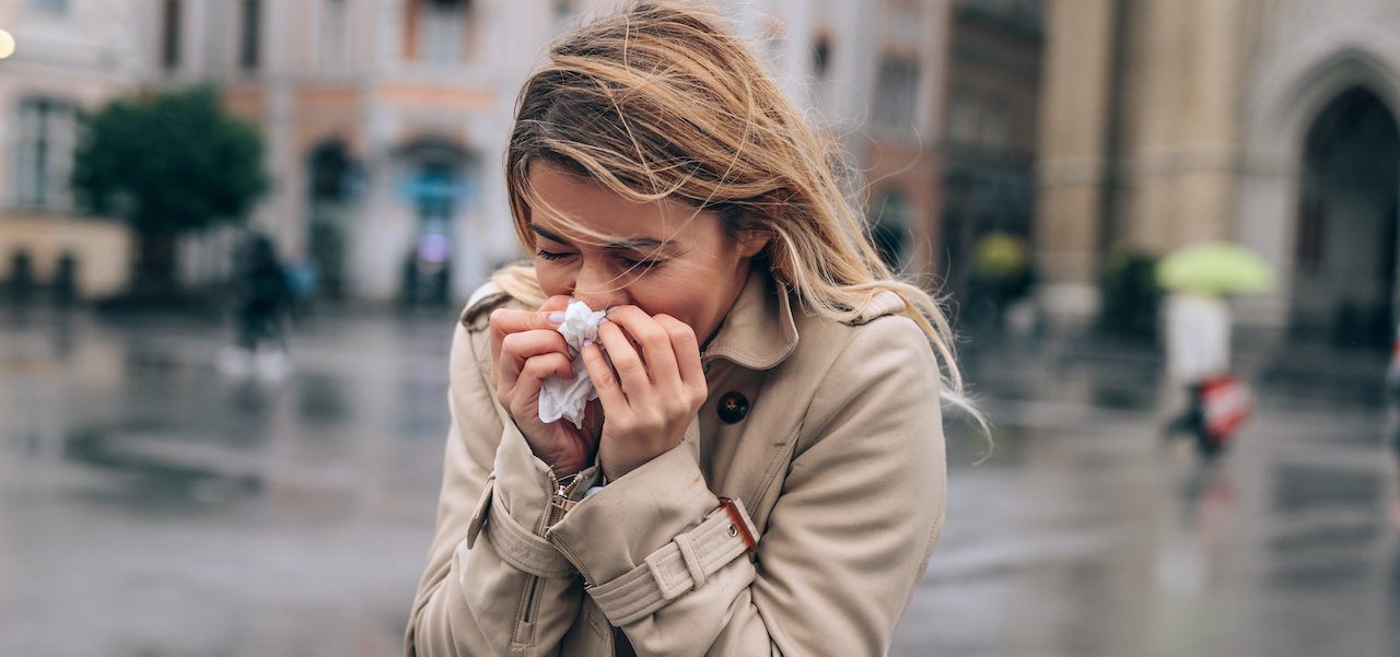 Koutje gevat? Zo zit het met het weer en verkoudheid!