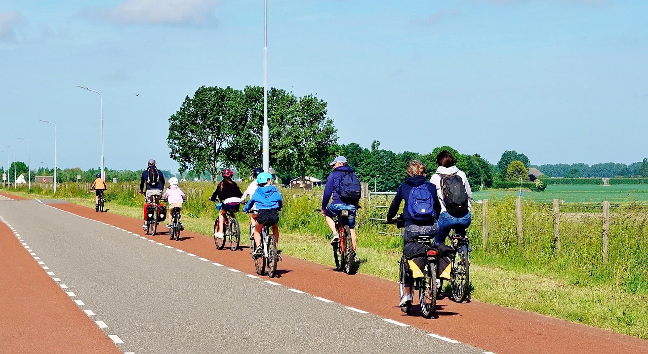 Lekker weer om te fietsen. Foto: Ton Wesselius