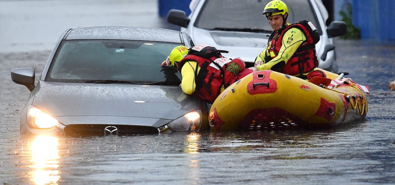 Overstromingen door stortbuien in Nieuw-Zeeland