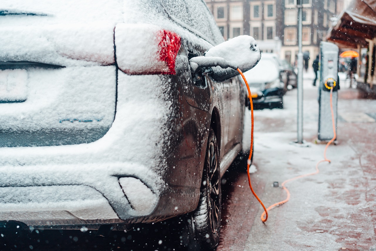Meer bereik met je elektrische auto in de winter met deze 8 tips