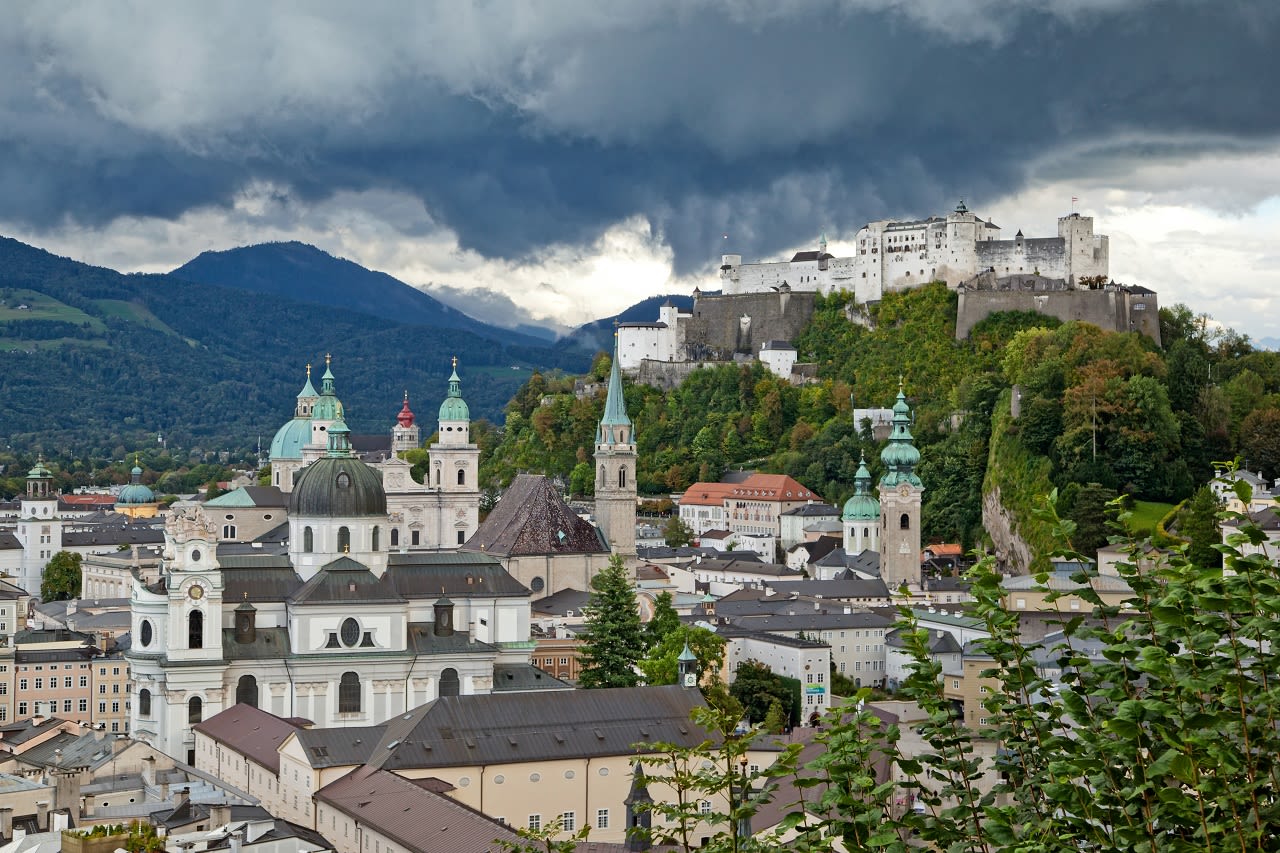 Gewitterwolken-über-Salzburg-Babsi-W