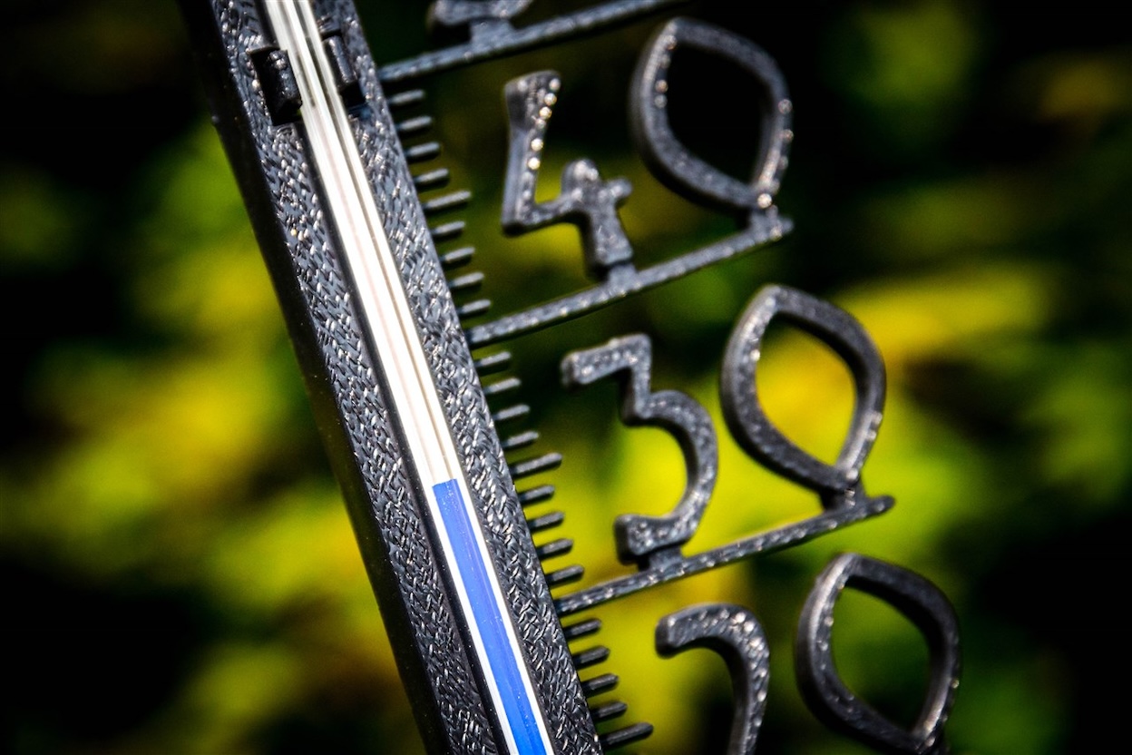  Een weergave van een hoge temperatuur op een thermometer. Foto: ANP / XTRA / ROB ENGELAAR