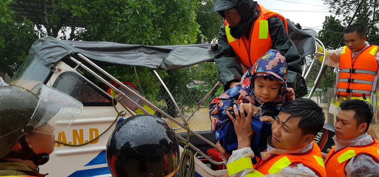 Vijf doden door overstromingen in Vietnam