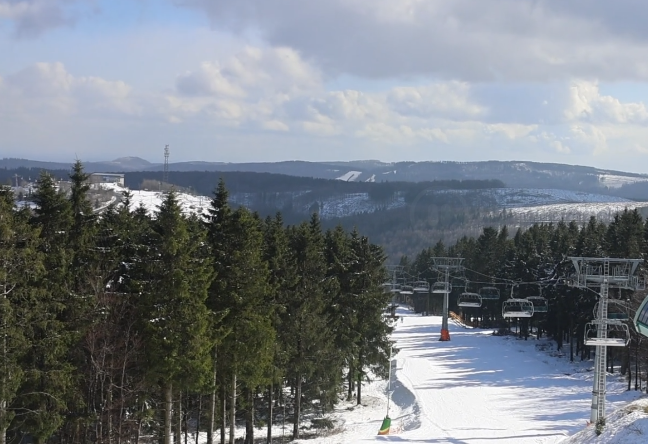 Webcambeelden Winterberg 16 maart 2026. Bron: Feratel