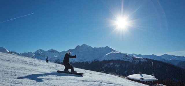 Wintersport-in-de-Alpen-e1487102789595