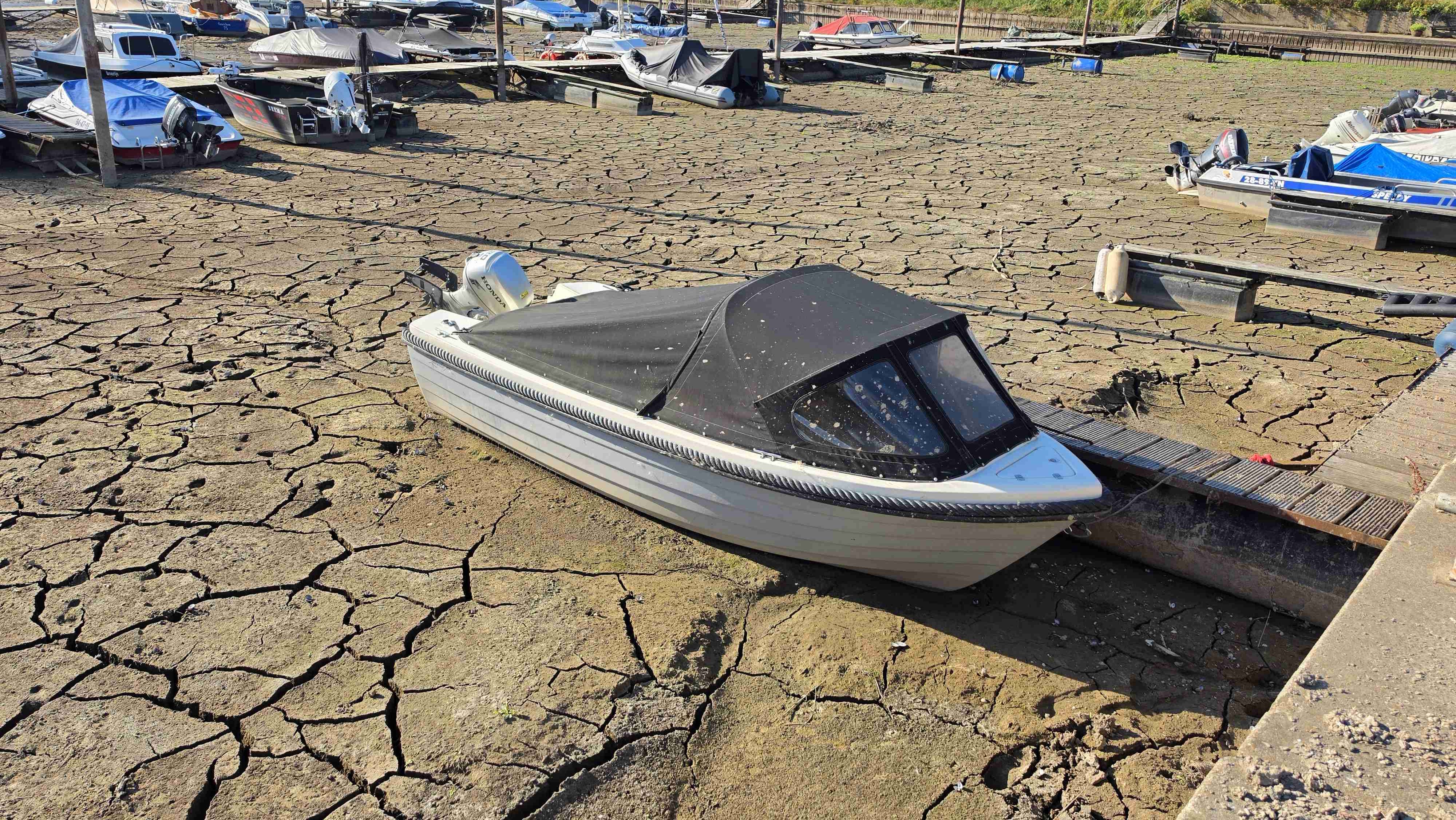 De scheepvaart heeft het moeilijk. Foto: Nely V Frankenhuyzen