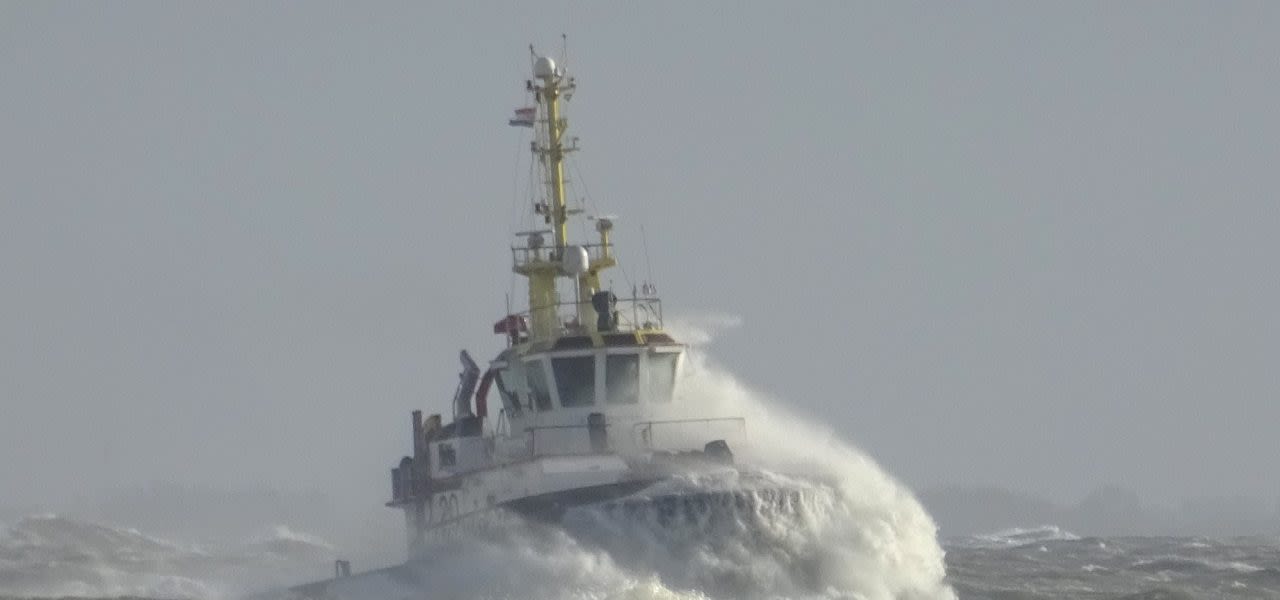 4163c691-hanneke-lucasse-storm-op-zee-1280x600