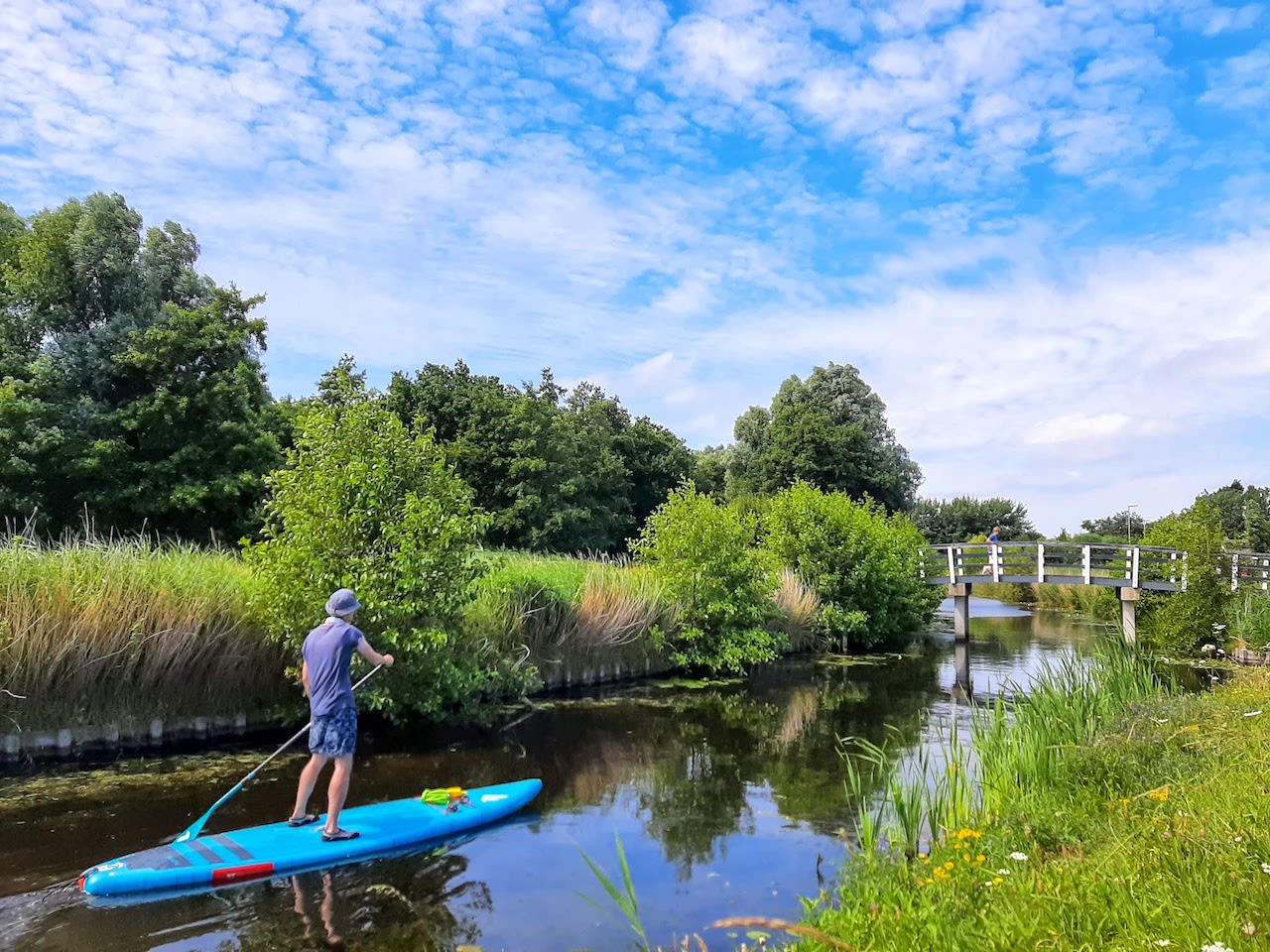 Voor zomerse activiteiten is het hopen op droog weer met aangename temperaturen. Foto: Nel van Es.